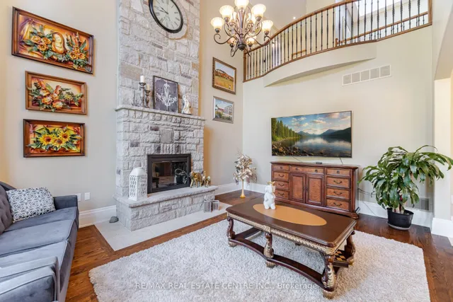 Additional image 12 of 275 Martin St