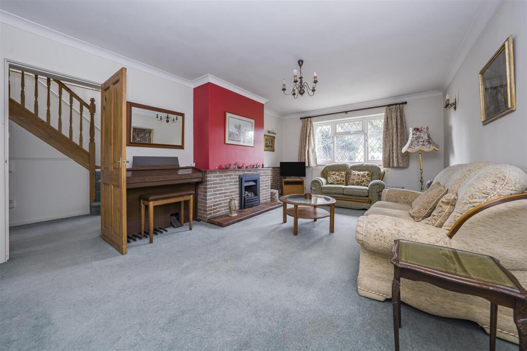 Additional image 2 of Burston Drive, Park Street, St. Albans