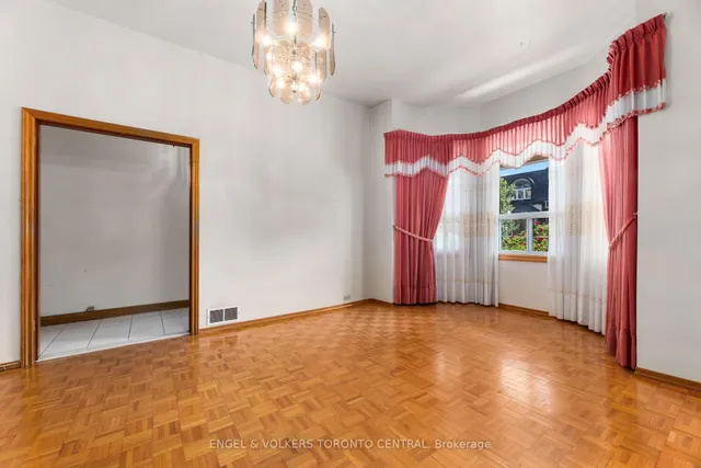 Additional image 8 of 8 Brookfield St