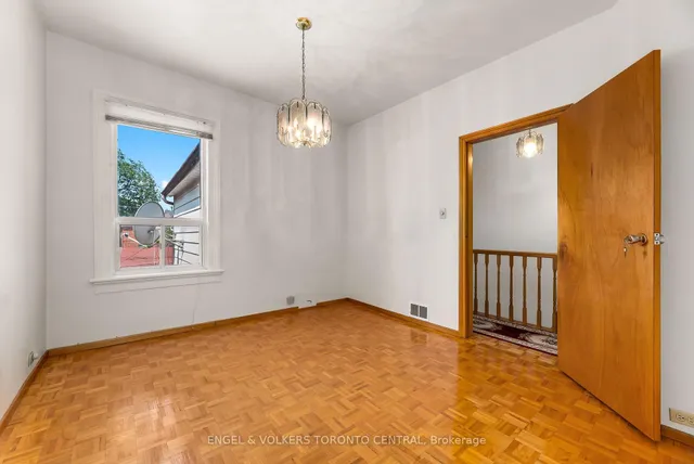 Additional image 27 of 8 Brookfield St