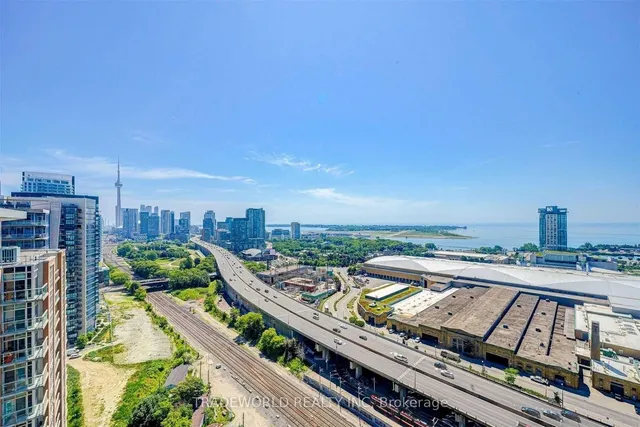 Additional image 7 of 75 East Liberty St Unit 1603