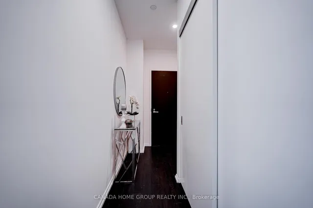 Additional image 5 of 197 Yonge St Unit 3605