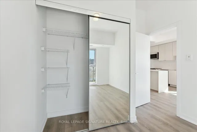 Additional image 26 of 2433 Dufferin St Unit 701