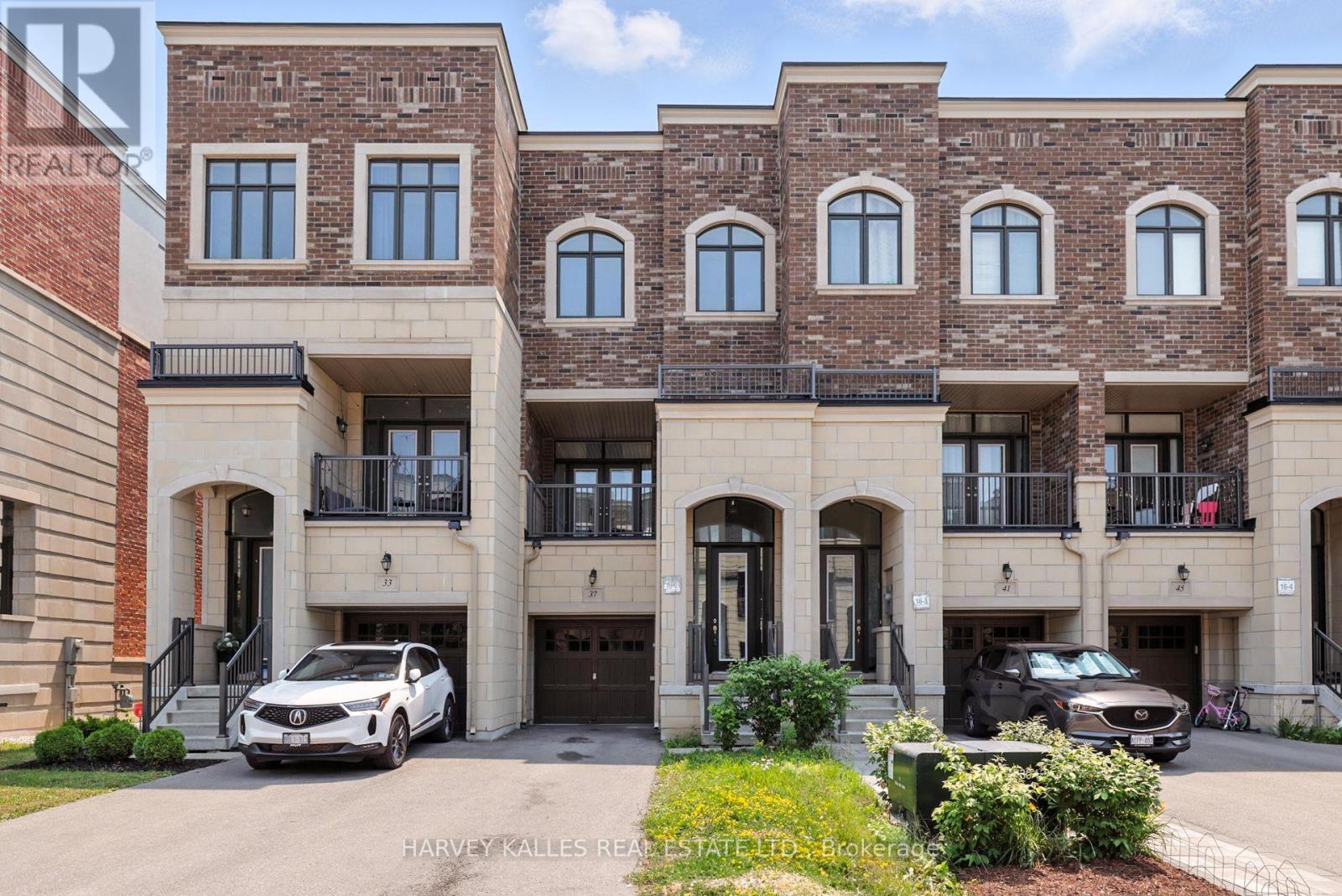37 ARIANNA CRESCENT|Vaughan (Patterson), Ontario L6A4Z9