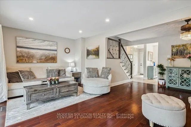 Additional image 13 of 59 Kenninghall Blvd Unit 33