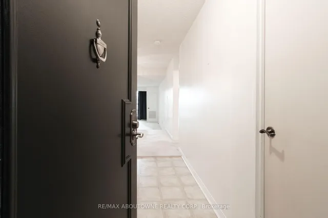 Additional image 5 of 1359 White Oaks Blvd Unit 406