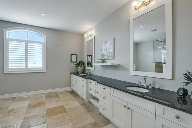 Additional image 29 of 12-258 Edgewater Cres