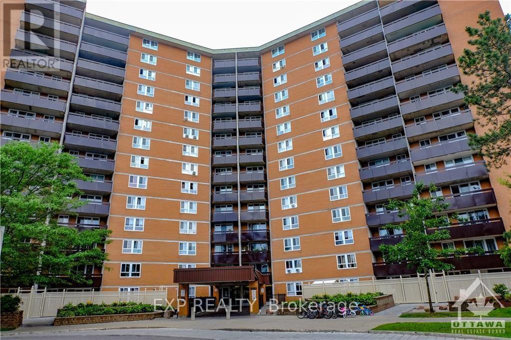810 - 2020 JASMINE CRESCENT|Ottawa, Ontario K1J8K5