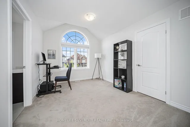 Additional image 25 of 51 Bucksaw St