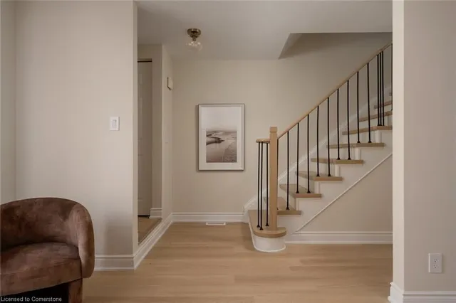 房产图片 6 - 803 Hyde Rd 单元3