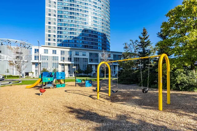 房产图片 3 - 多伦多李中心大道38号，Unit 2112