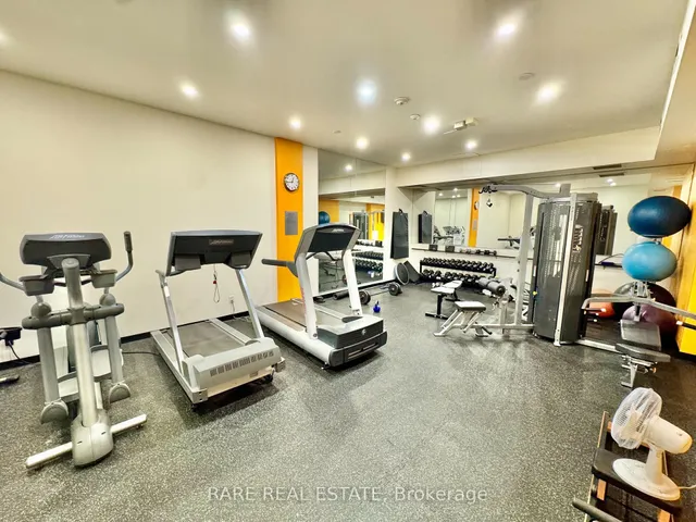 Additional image 14 of 901 Queen St Unit 623