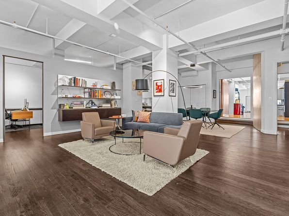 335 W 38th St, New York, NY 