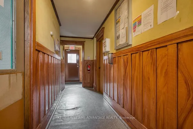 Additional image 20 of 24 Indian Road Cres