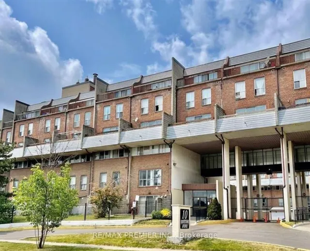 10 Eddystone Ave Unit 234