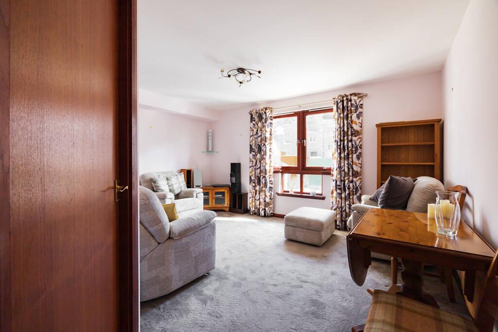 Additional image 4 of 1 Strawberry Bank Parade, Aberdeen, AB11 6US