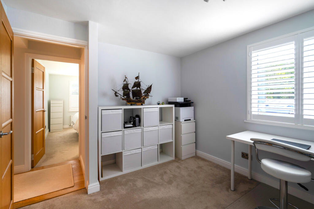 Additional image 15 of Douglas Road, Harpenden, AL5