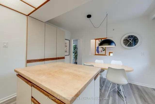 Additional image 12 of 110 Fenelon Dr