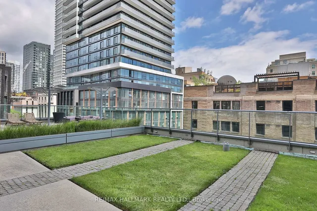 Additional image 30 of 33 Lombard St Unit 2406