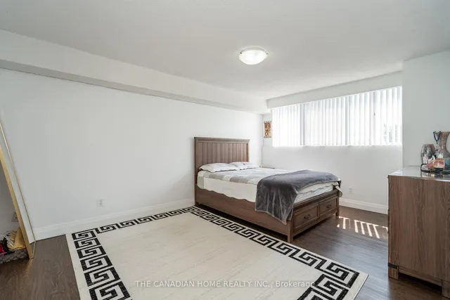 Additional image 29 of 3695 Kaneff Cres Unit 607