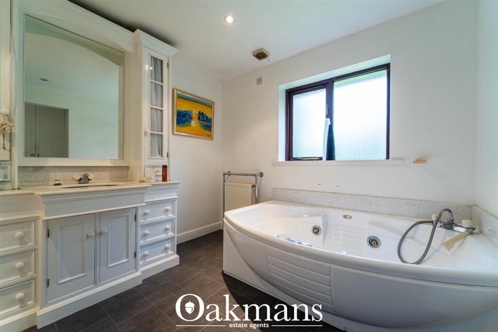 Additional image 21 of Rednal Park Court, Birmingham, West Midlands, B38