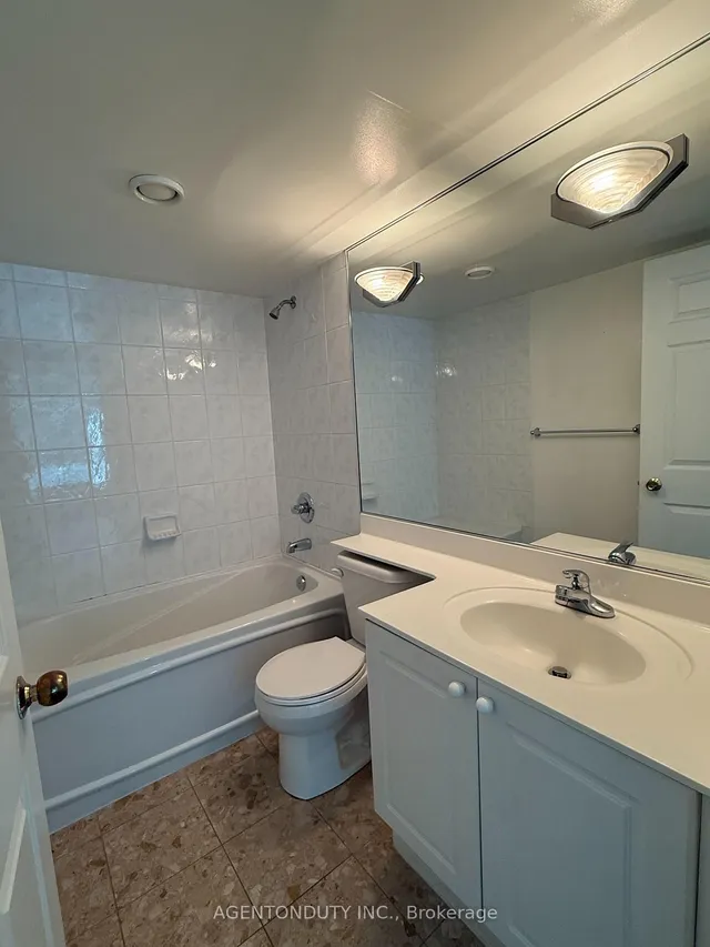 Additional image 26 of 109 Front St Unit 529