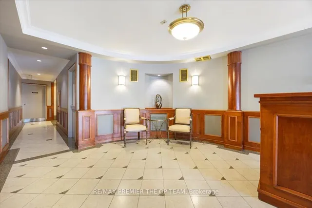 房产图片 32 - 多伦多斯帕迪纳路800号401单元