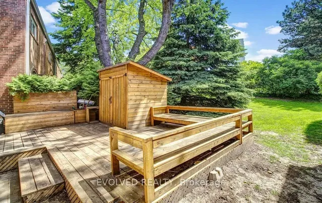 Additional image 28 of 15 Esterbrooke Ave Unit 132