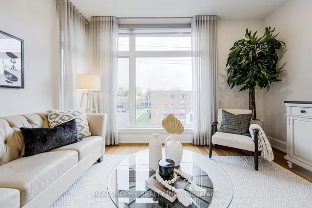 Additional image 4 of 1657 Bathurst St Unit 4A