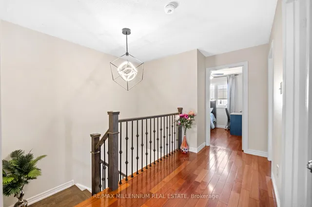 Additional image 25 of 19 Earl Grey Cres