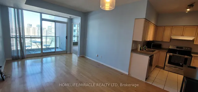 219 Fort York Blvd Unit 2412