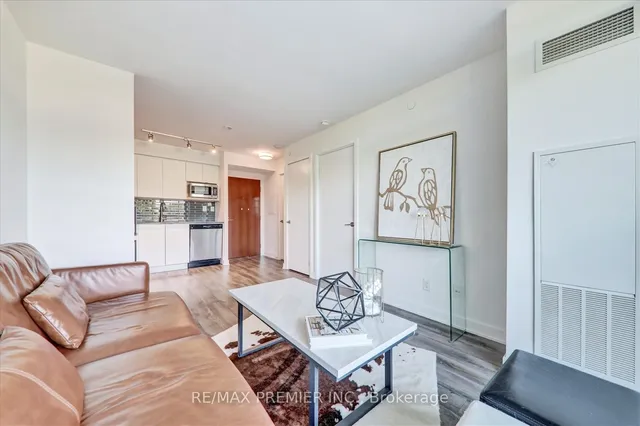 Additional image 17 of 160 Flemington Rd Unit 420