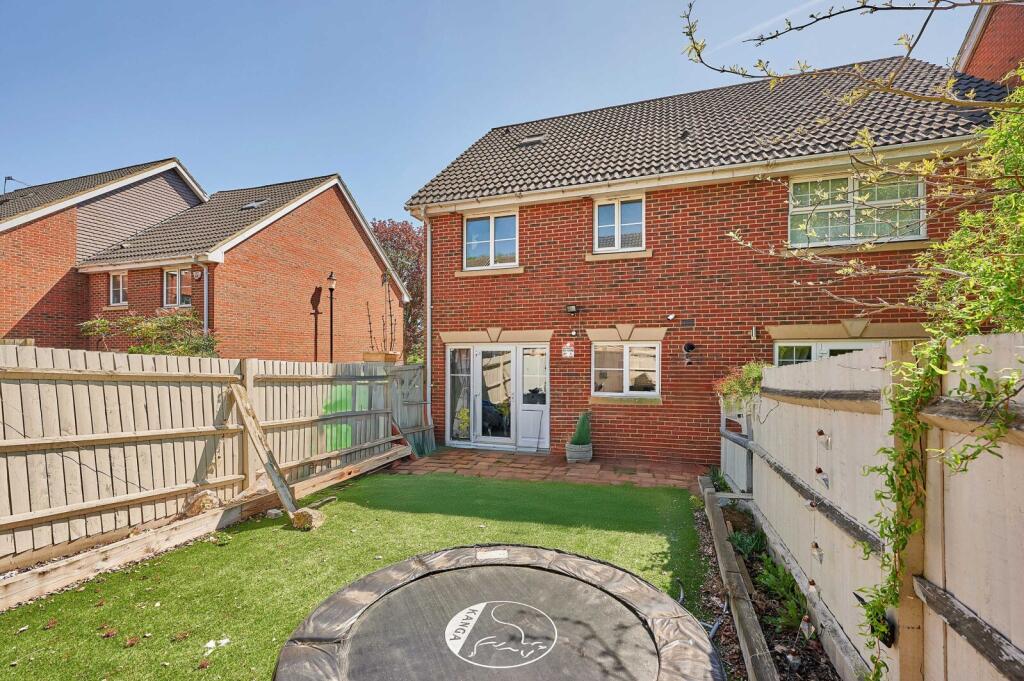 Additional image 15 of Holyrood Crescent, St. Albans, Hertfordshire, AL1