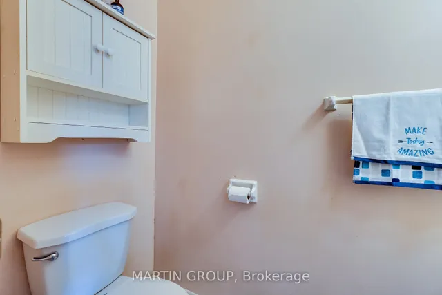 Additional image 24 of 46 Dearbourne Blvd Unit 4