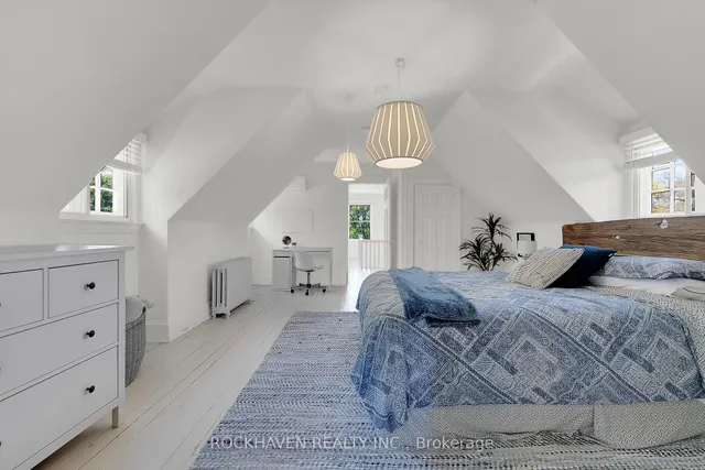 Additional image 26 of 53 Glenfern Ave