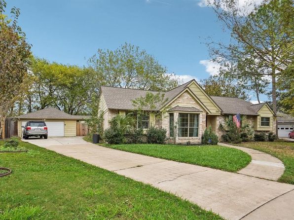 1703 Westmere Ct, Houston, TX 77077