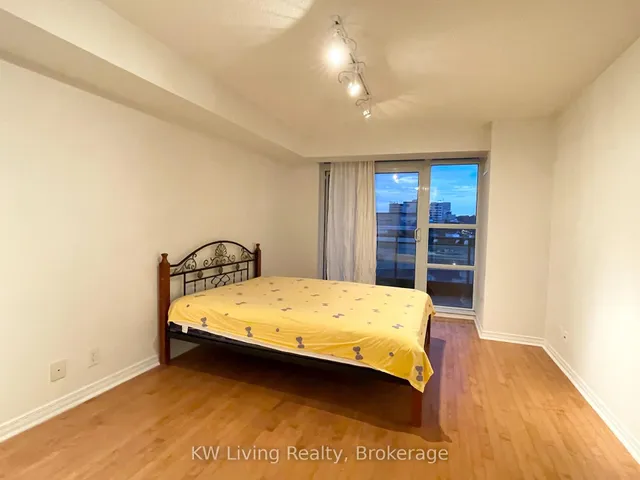 Additional image 10 of 736 Spadina Ave Unit 709