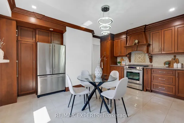 Additional image 8 of 19 Kenora Cres