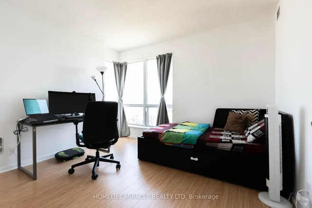 Additional image 26 of 1 Lee Centre Dr Unit 1506