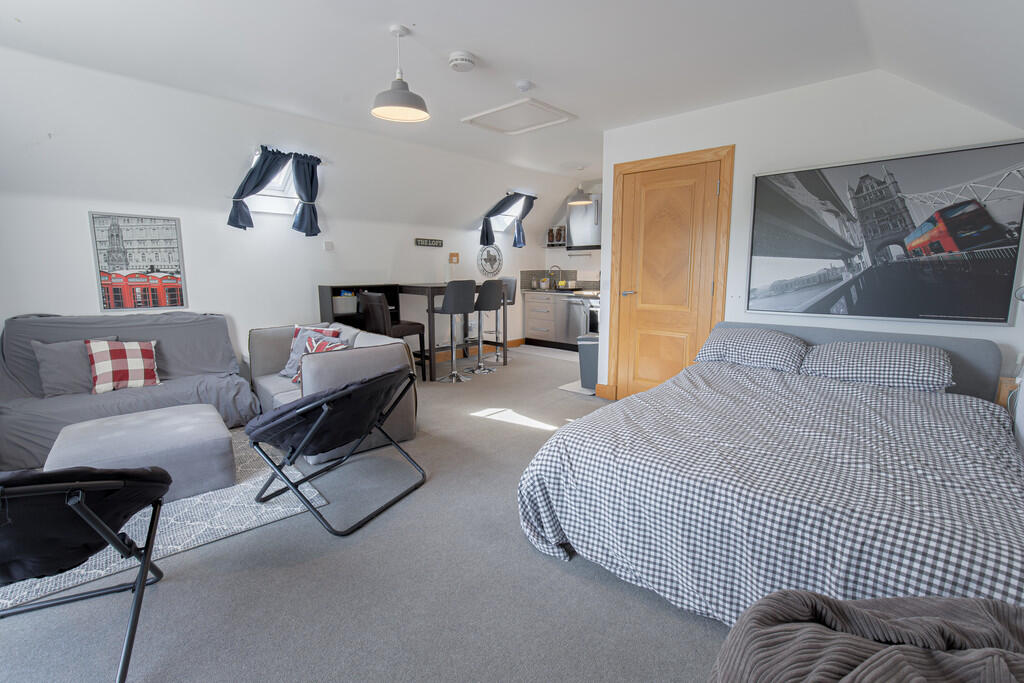 Additional image 11 of Friarsfield Way, Cults