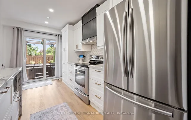 Additional image 13 of 737 Fairway Crt