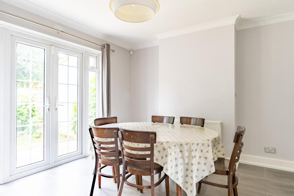 Additional image 3 of Oxford Avenue, St. Albans, Hertfordshire, AL1