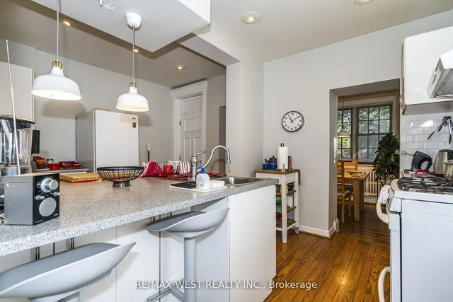 Additional image 13 of 9A Humewood Dr