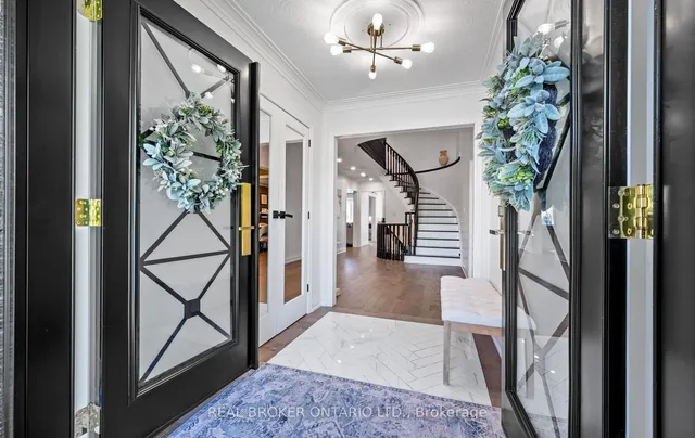 Additional image 5 of 4231 Highgate Cres