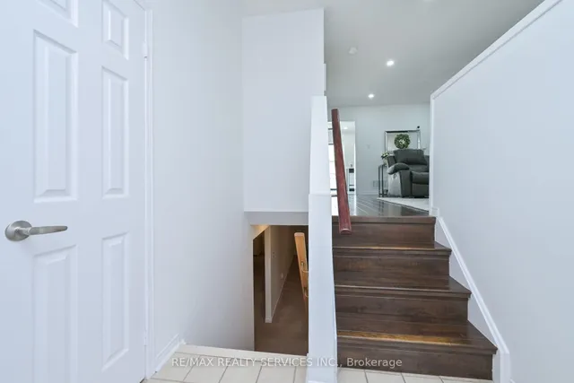 Additional image 19 of 59 Springview Dr