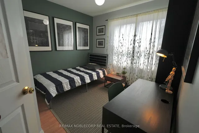 Additional image 16 of D-17 Overlea Blvd