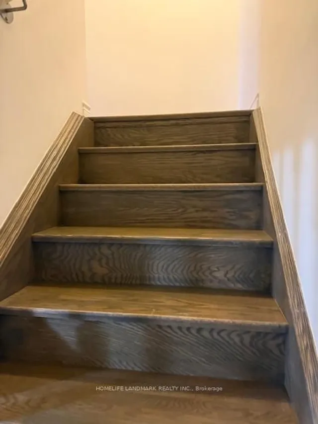 Additional image 16 of 15 Heron Park Pl Unit 14