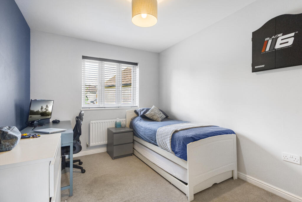 Additional image 20 of Laburnum Grove, St. Albans, Hertfordshire, AL2