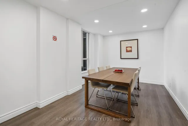 Additional image 22 of 38 Lee Centre Dr Unit 1716