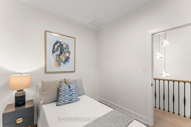 Additional image 20 of 204 Franklin Ave